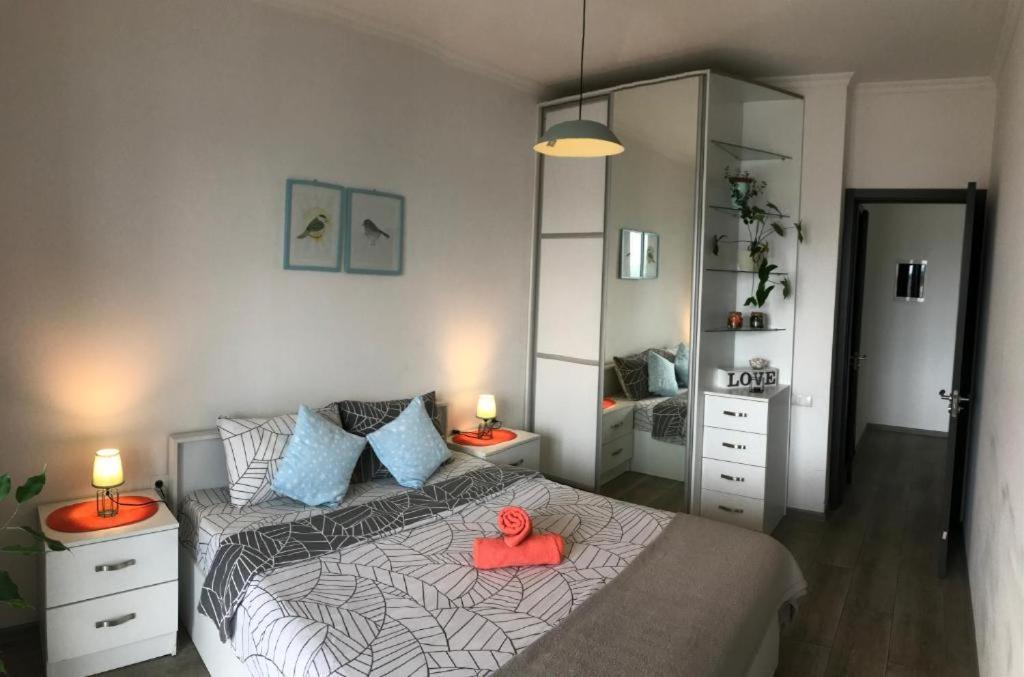 Ameri Plaza Green Apartments ティビリシ エクステリア 写真